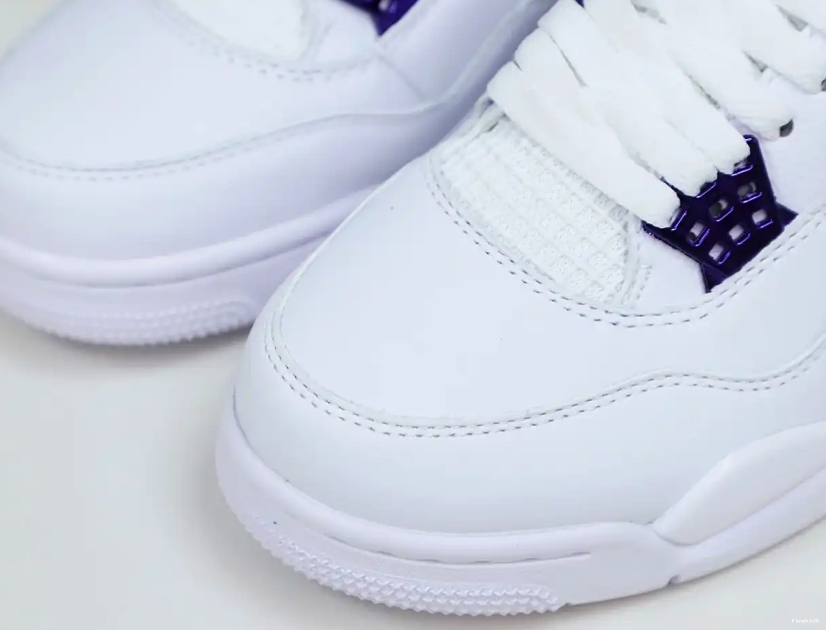 JORDAN METALLIC PURPLE 4 AIR 0615